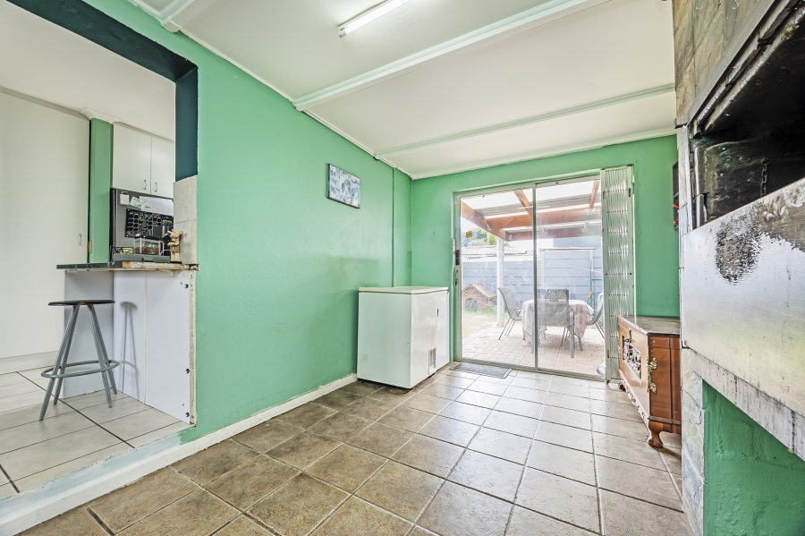 2 Bedroom Property for Sale in Windsor Park Estate Western Cape